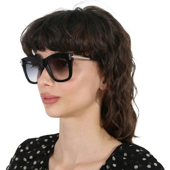 Tom Ford Women Black Smoke Butterfly BRAND NEW Sunglasses DASHA FT0822/S 01B main image 4
